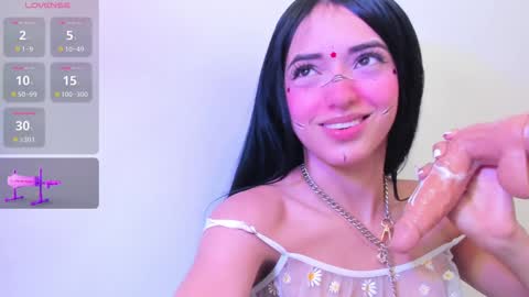 Snapshot of luna_kiss18 chatting on 12-13-24, 12:17 luna_kiss18 online show from 12-13-24, 12:17