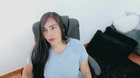Snapshot of luna_lgomez chatting on 05-04-26, 11:50 luna online show from 05-04-26, 11:50