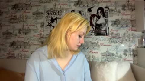 Luna online show from 04-10-26, 08:46