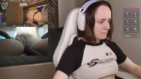 luna_loveeee online show from 09-10-25, 04:34