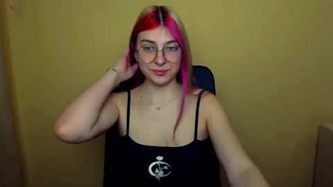 Luna online show from 03-05-25, 08:21