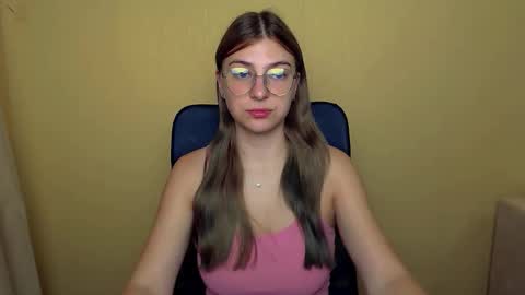 Luna online show from 09-13-25, 08:14