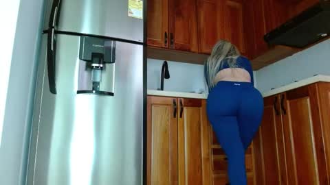 Luna Marquez online show from 01-19-26, 12:09