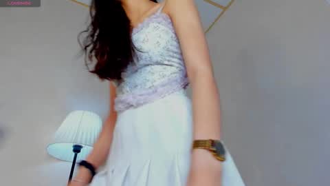 Snapshot of luna_mee chatting on 03-02-26, 07:15 Adele online show from 03-02-26, 07:15