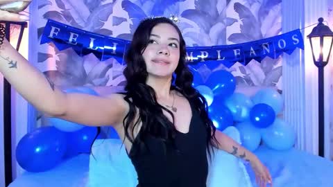 Snapshot of luna_morgan_ chatting on 09-17-25, 01:07 Luna Morgan online show from 09-17-25, 01:07