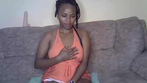 Snapshot of luna_peachy chatting on 07-16-26, 12:27 luna_peachy online show from 07-16-26, 12:27