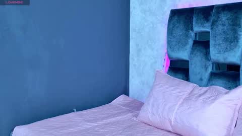 luna_sophya online show from 09-27-25, 11:48