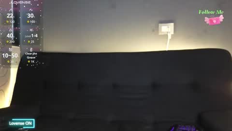 luna_sophya online show from 11-18-25, 08:02