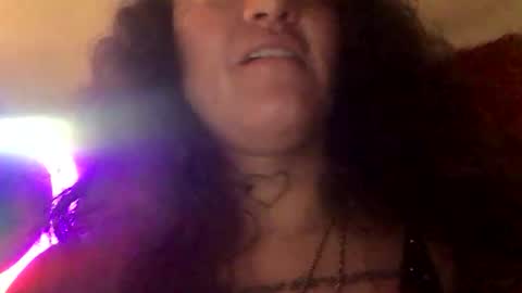 Snapshot of luna_tristeza chatting on 11-29-25, 11:02 luna_tristeza online show from 11-29-25, 11:02