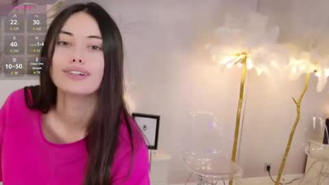 Snapshot of lunaa_baby_girl chatting on 03-12-26, 02:23 Luna online show from 03-12-26, 02:23