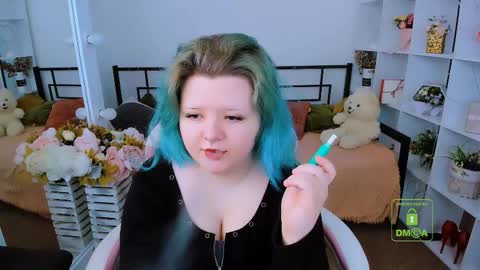 Luna online show from 03-04-26, 06:41