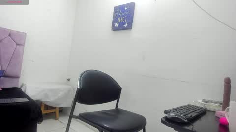lunabrillante1972 online show from 05-21-26, 07:37