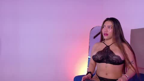 Snapshot of lunacruz_ chatting on 07-15-26, 10:53 lunacruz_ online show from 07-15-26, 10:53