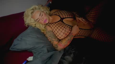 Luna Daddys Girl online show from 04-15-26, 05:03
