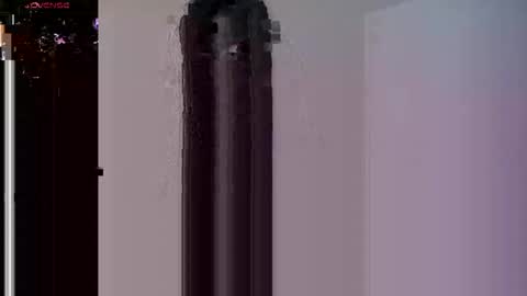 Snapshot of lunagardners chatting on 10-09-25, 08:51 lunagardners online show from 10-09-25, 08:51