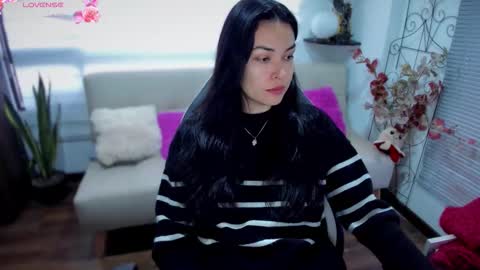 Luna online show from 10-26-25, 09:21