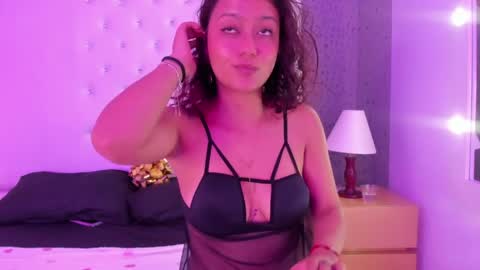   Luna  online show from 04-11-26, 03:38