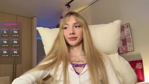 Snapshot of lunainnk chatting on 12-01-25, 12:26 Luna online show from 12-01-25, 12:26