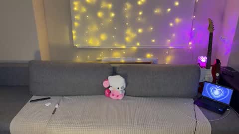 Snapshot of lunakimo chatting on 02-28-26, 10:22 Hi im Dirrie ntmu online show from 02-28-26, 10:22