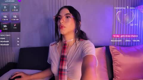 Snapshot of lunalancaster_ chatting on 10-10-25, 12:37 lunalancaster_ online show from 10-10-25, 12:37