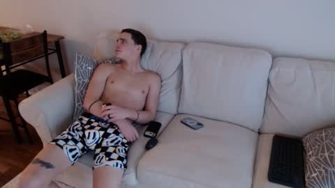 lunalustt online show from 02-14-26, 06:59