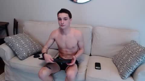 lunalustt online show from 02-16-26, 07:43