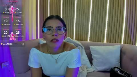 Snapshot of lunamillers_ chatting on 05-19-26, 04:30 lunamillers_ online show from 05-19-26, 04:30