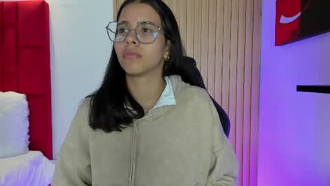 Snapshot of lunamillers_ chatting on 06-30-26, 04:57 lunamillers_ online show from 06-30-26, 04:57