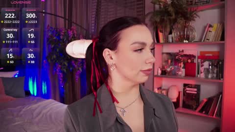 Luna  next streams Mon Fri Sat Sun 8pm-5am gmt0 online show from 01-12-25, 11:58