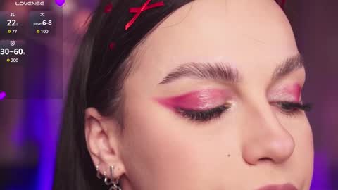 Luna  next streams Mon Fri Sat Sun 8pm-5am gmt0 online show from 02-15-25, 03:52