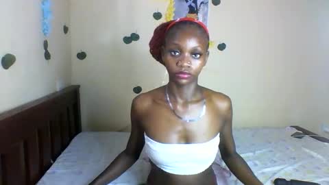 Snapshot of lunanior chatting on 06-07-26, 07:34 lunanior online show from 06-07-26, 07:34