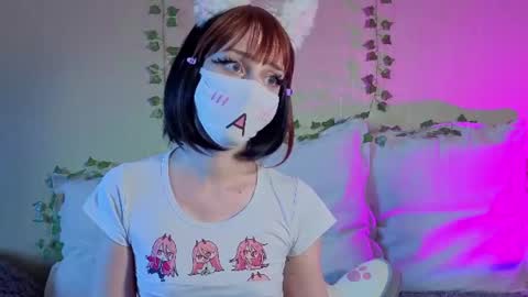 Snapshot of lunanyanmi chatting on 06-17-26, 01:45 Luna online show from 06-17-26, 01:45