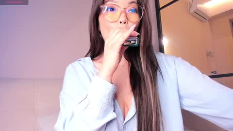 Snapshot of lunaonekiss chatting on 12-08-24, 01:25 Aisha online show from 12-08-24, 01:25