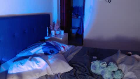 Julieth  online show from 11-24-25, 02:55