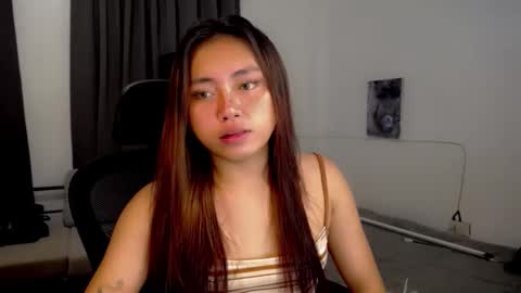 Snapshot of lunapinay chatting on 04-26-26, 07:44 Luna online show from 04-26-26, 07:44