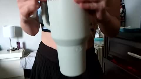 lunapixie2020 online show from 01-27-25, 07:35