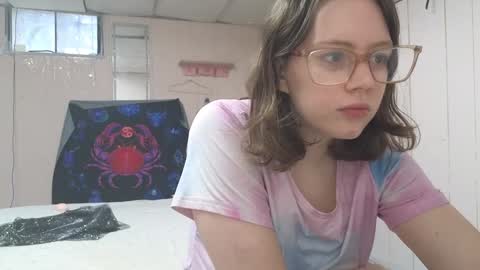 lunaquinn45 online show from 01-02-25, 04:24