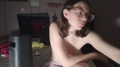 lunaquinn45 online show from 02-05-25, 03:13