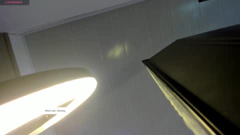 Luna  online show from 10-05-25, 02:59