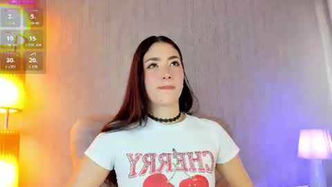 Luna  online show from 07-18-26, 07:39