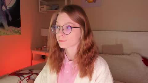 Snapshot of lunar_sofia chatting on 12-12-24, 12:55 Sofia online show from 12-12-24, 12:55