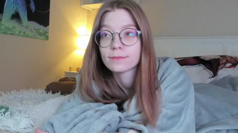 Snapshot of lunar_sofia chatting on 01-10-25, 02:02 Sofia online show from 01-10-25, 02:02