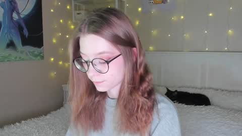 Snapshot of lunar_sofia chatting on 01-26-25, 12:05 Sofia online show from 01-26-25, 12:05