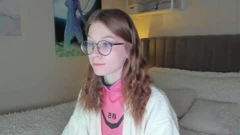 Snapshot of lunar_sofia chatting on 02-25-25, 03:16 Sofia online show from 02-25-25, 03:16