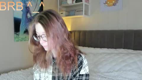 Snapshot of lunar_sofia chatting on 02-26-25, 05:50 Sofia online show from 02-26-25, 05:50