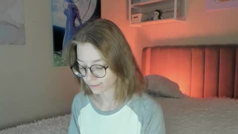 Snapshot of lunar_sofia chatting on 09-14-25, 10:58 Sofia online show from 09-14-25, 10:58