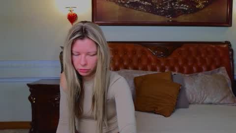 Luna Rishi online show from 02-14-26, 06:21