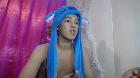 Snapshot of lunarmaxxx chatting on 04-06-26, 05:36 max online show from 04-06-26, 05:36