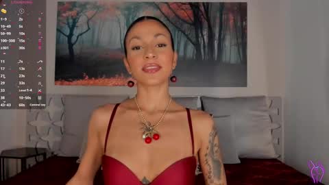 Snapshot of lunaruso chatting on 02-12-25, 08:40 Luna Ruso online show from 02-12-25, 08:40