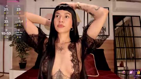 Snapshot of lunaruso chatting on 10-16-25, 08:21 Luna Ruso online show from 10-16-25, 08:21
